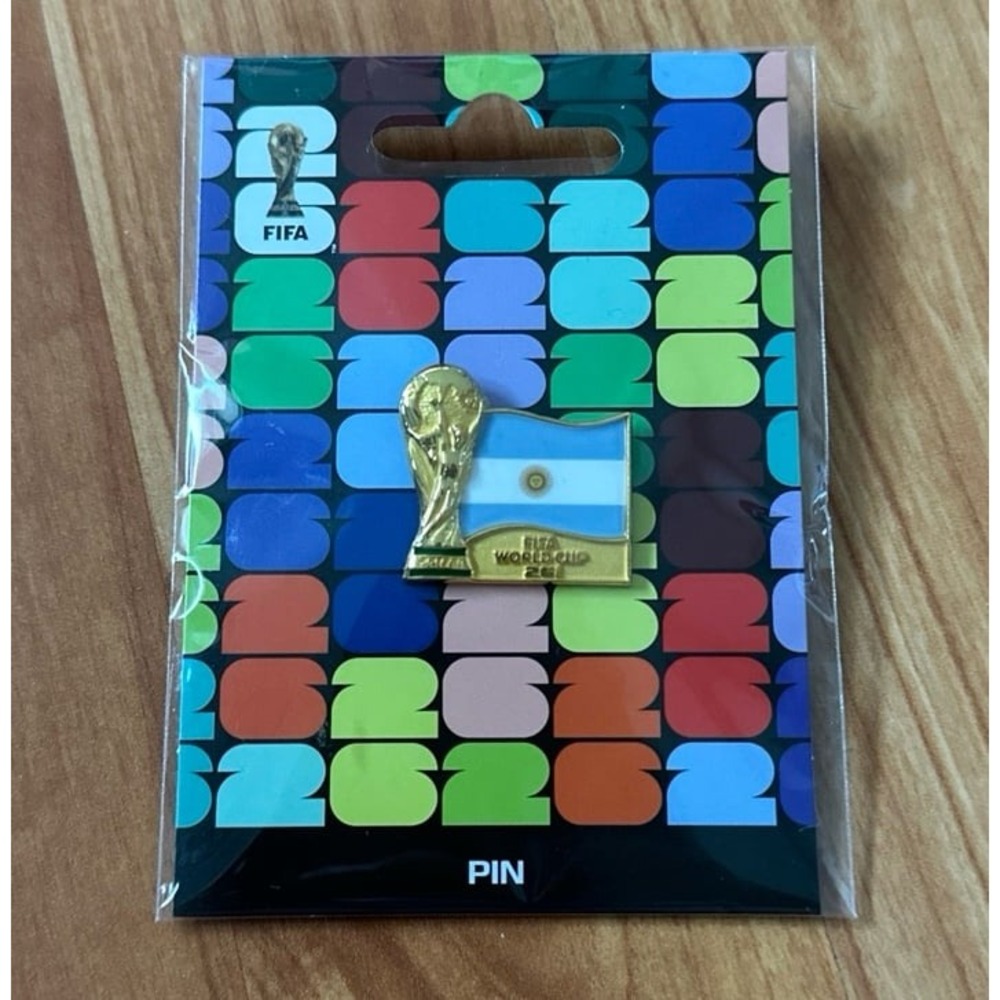 FIFA World Cup 2026 Argentina Flag & Trophy Pin – Brand New, Sealed!
